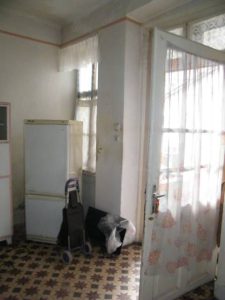 Belvárosban 438 m2-es telken lévő 2 családos lakrész eladó, teljesen felújítandó! – 5. kép
