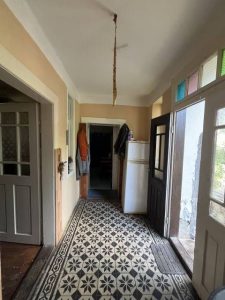 Egyházaskeszőn 2.180 m2-es telken, felújítandó 2 szobás családi ház eladó. – 5. kép