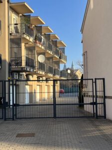 Korona utca 42-44! – 3. kép